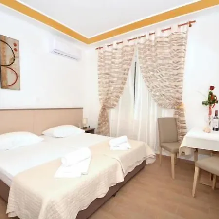 Mia Guest house 4*